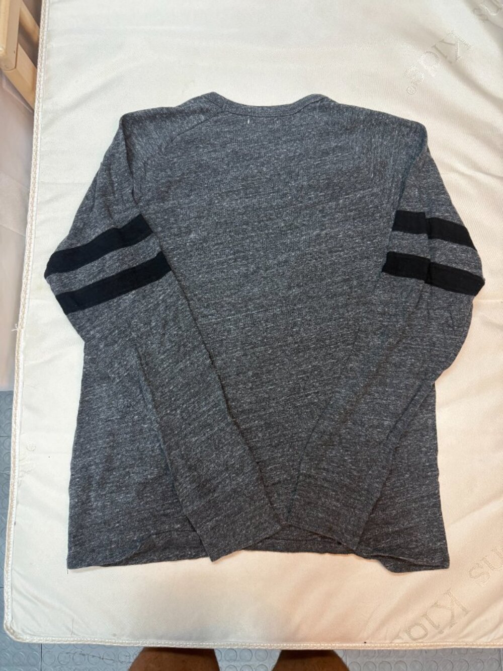 J.Crew Knit Goods Long Sleeve Tees Lot of 2 Size M Slim - Picture 5 of 8